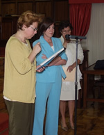 Lectura del Acta de la Reuni&oacute;n en la que se decidieron los ganadores de esta edici&oacute;n 2001
